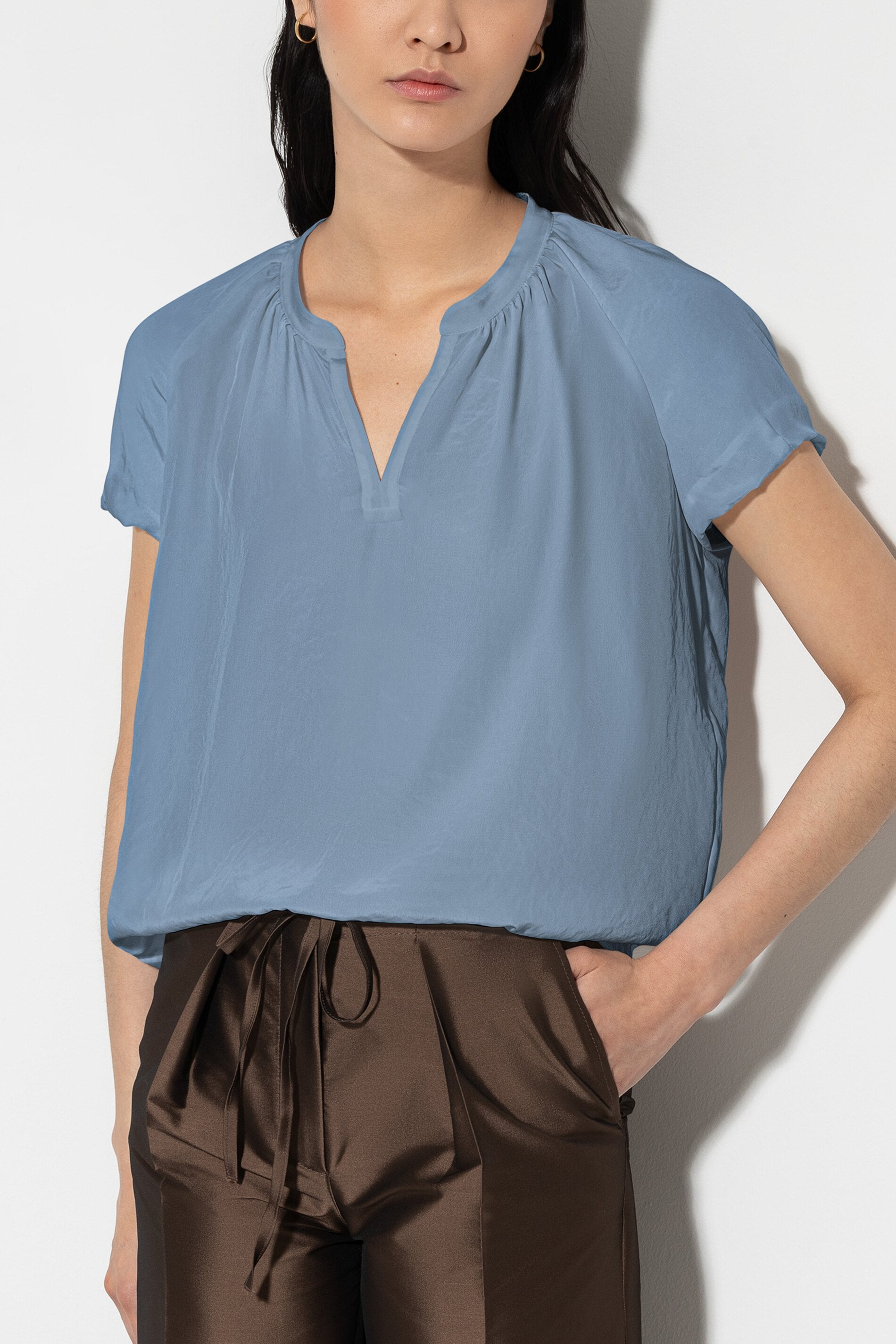 Fließendes Tunikatop - smoky blue - Standard | Model Seite