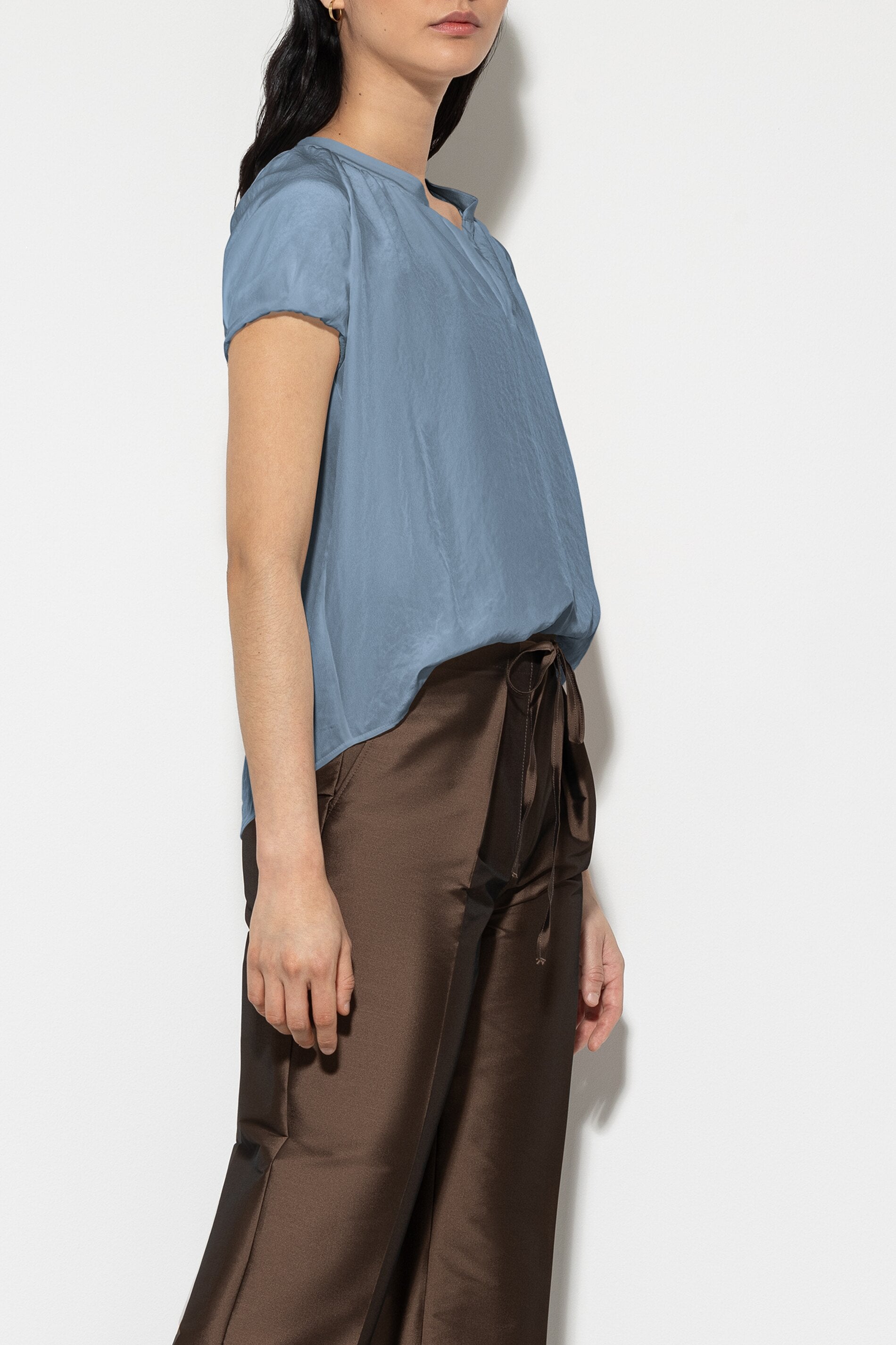 Fließendes Tunikatop - smoky blue - Standard | Model Rück