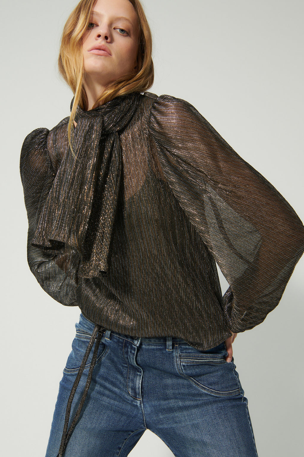 Lamé-Blusenshirt - the lame fancy - Standard | Model Seite