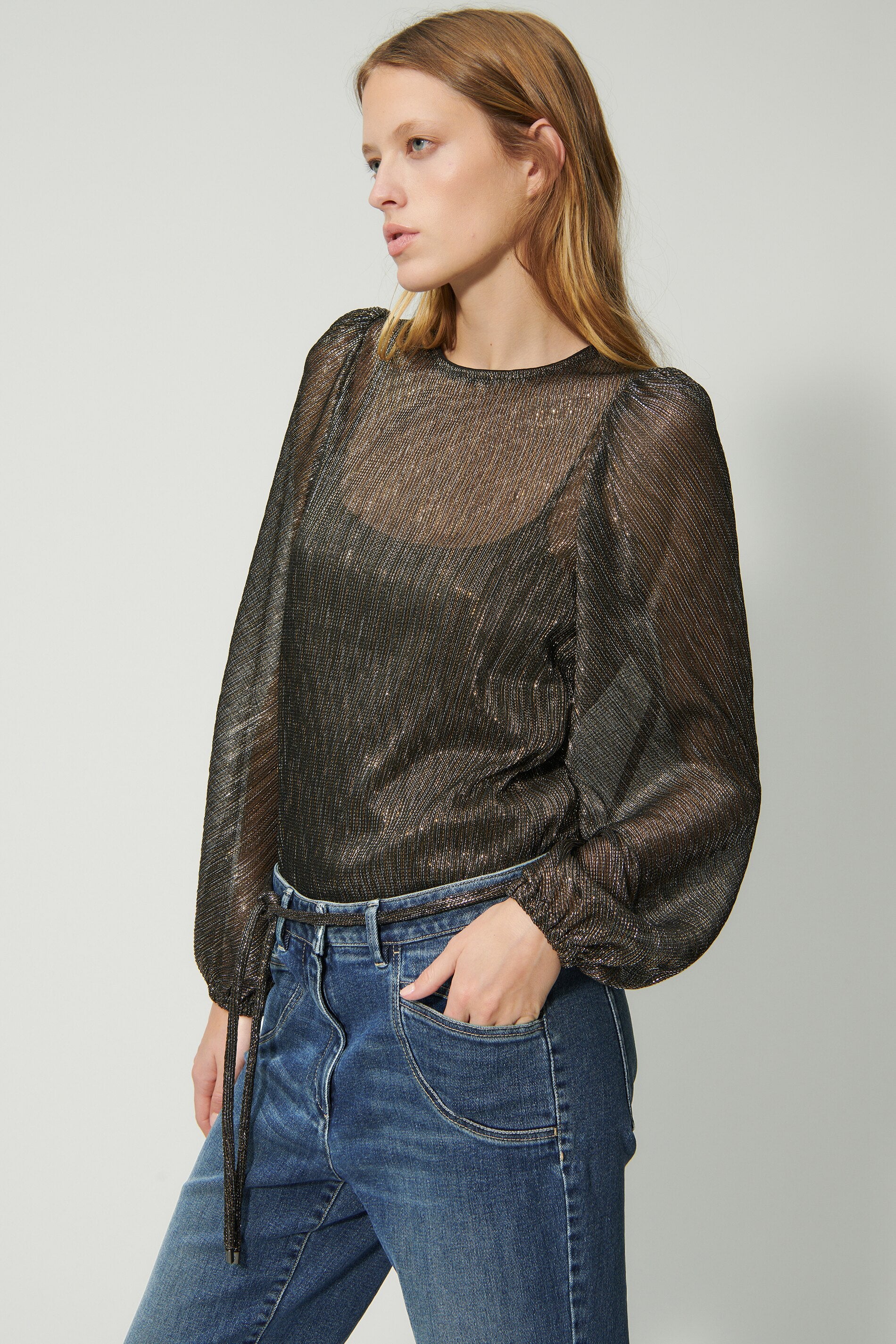 Lamé-Blusenshirt - the lame fancy - Standard | Model Rück