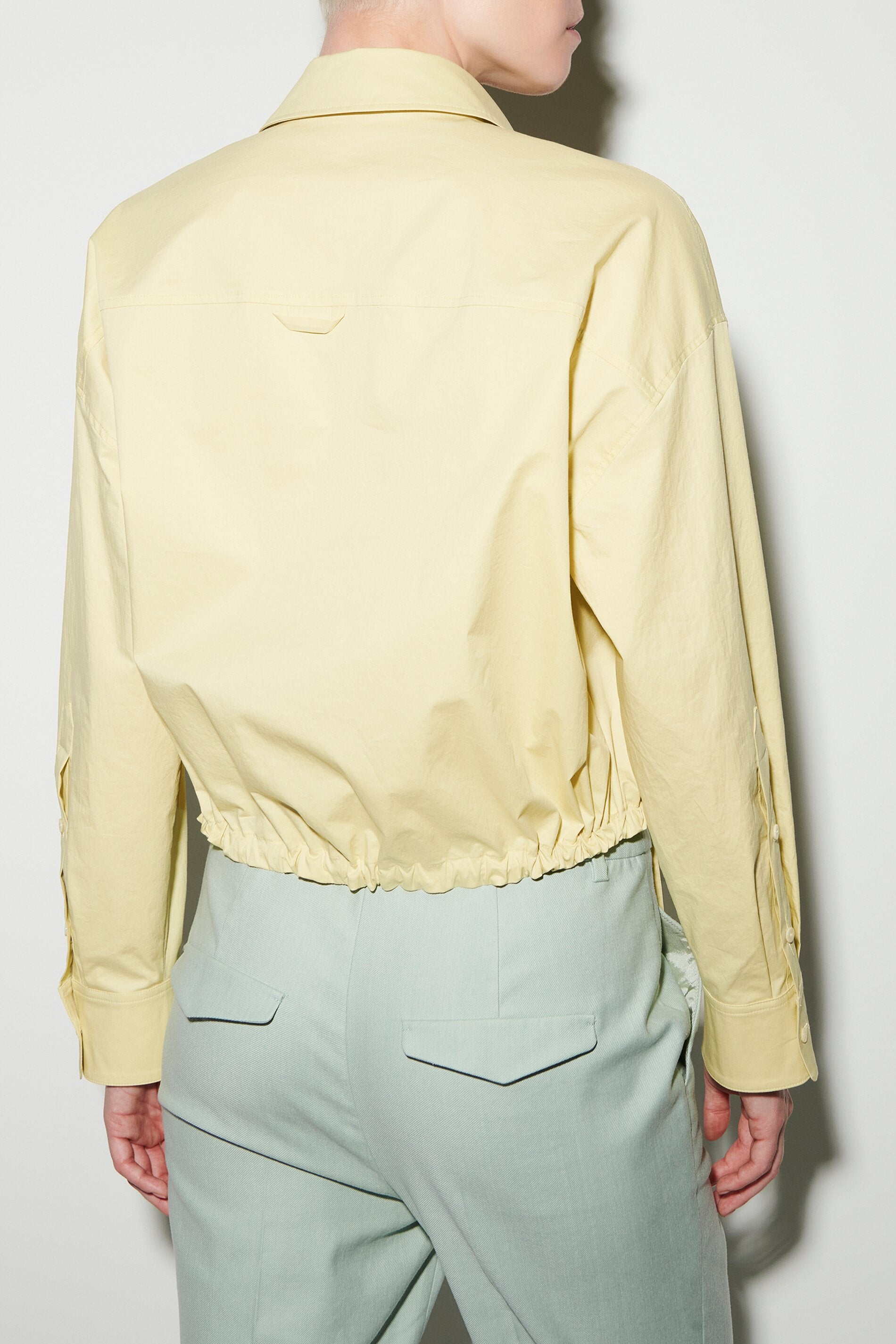 Gabardine-Blousonbluse - pale citron - Standard | Model Detail