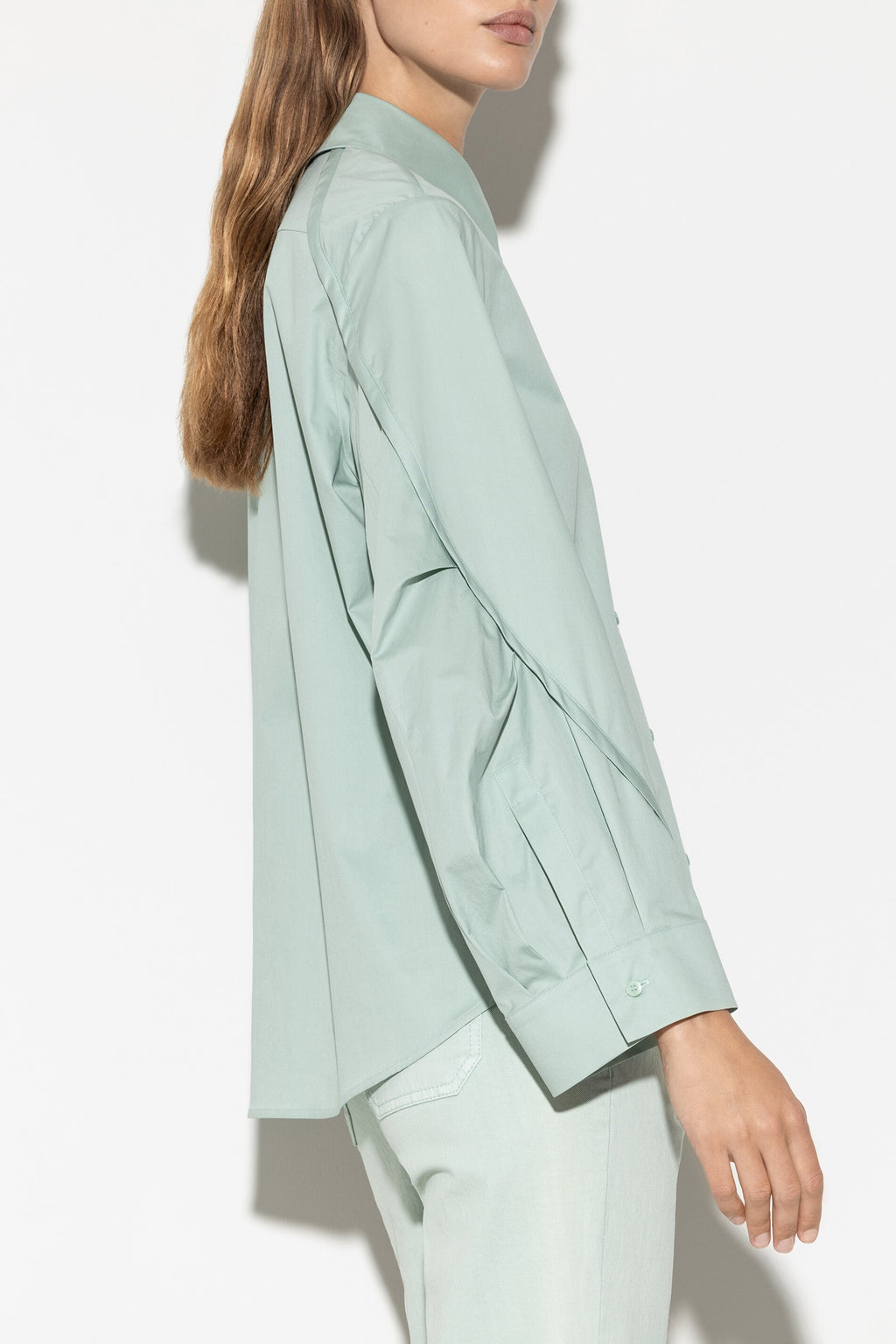 Gabardine-Hemdbluse - mint - Standard | Model Rück