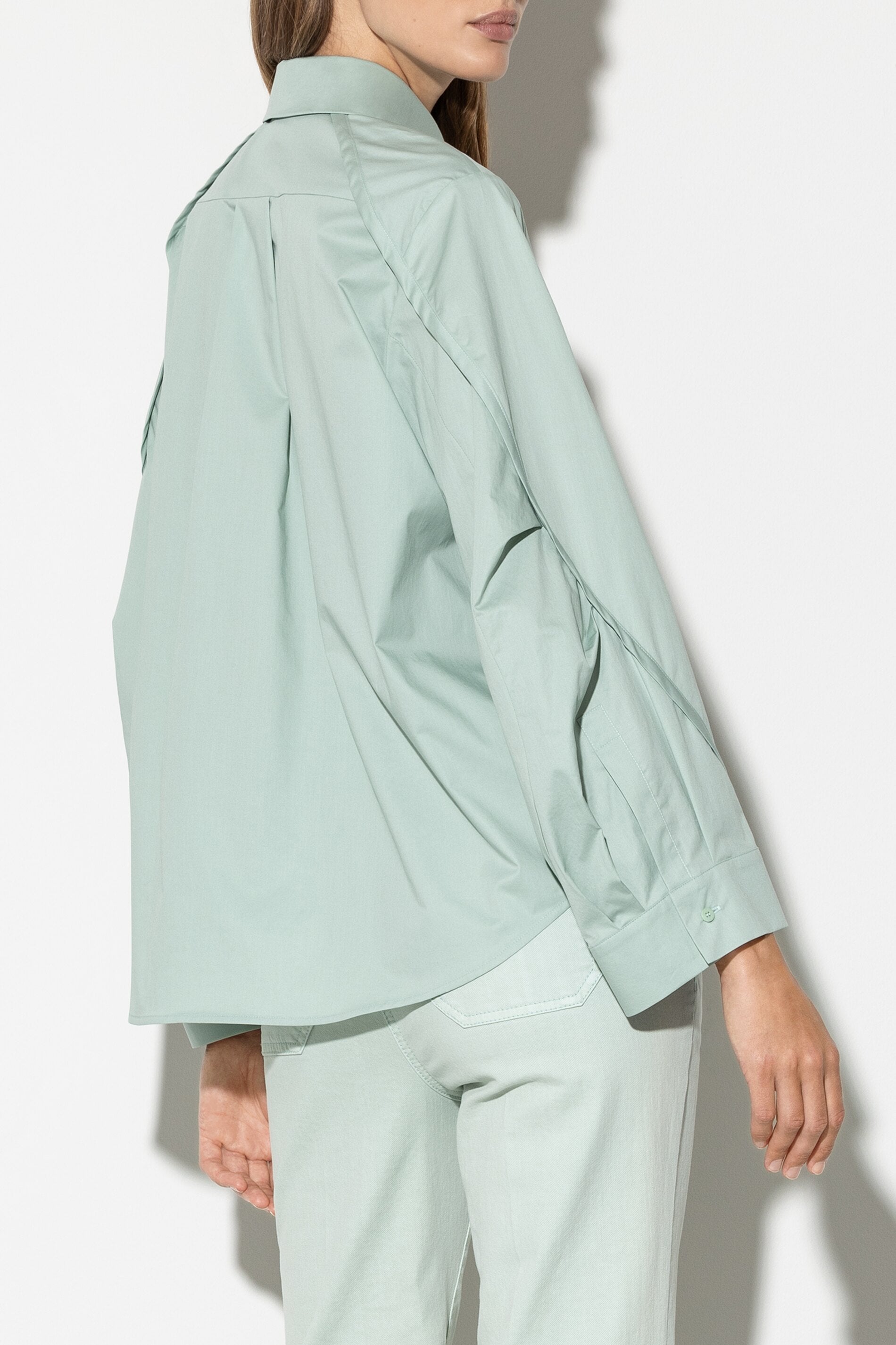 Gabardine-Hemdbluse - mint - Standard | Model Detail