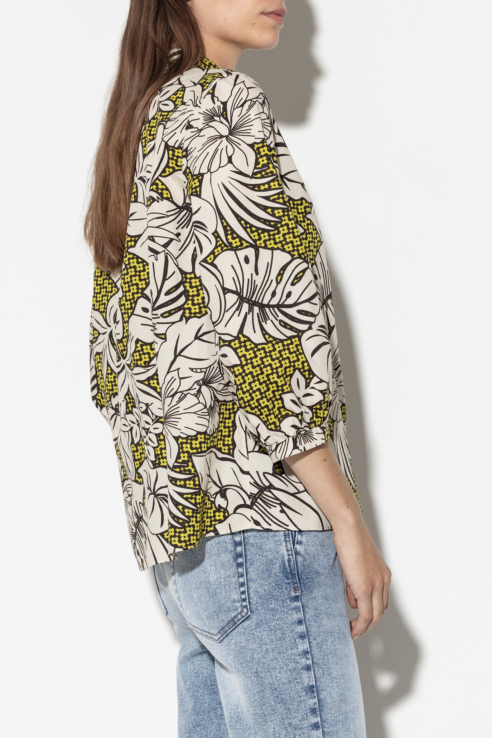Bluse mit Leaf-Print - multi - Standard | Model Rück