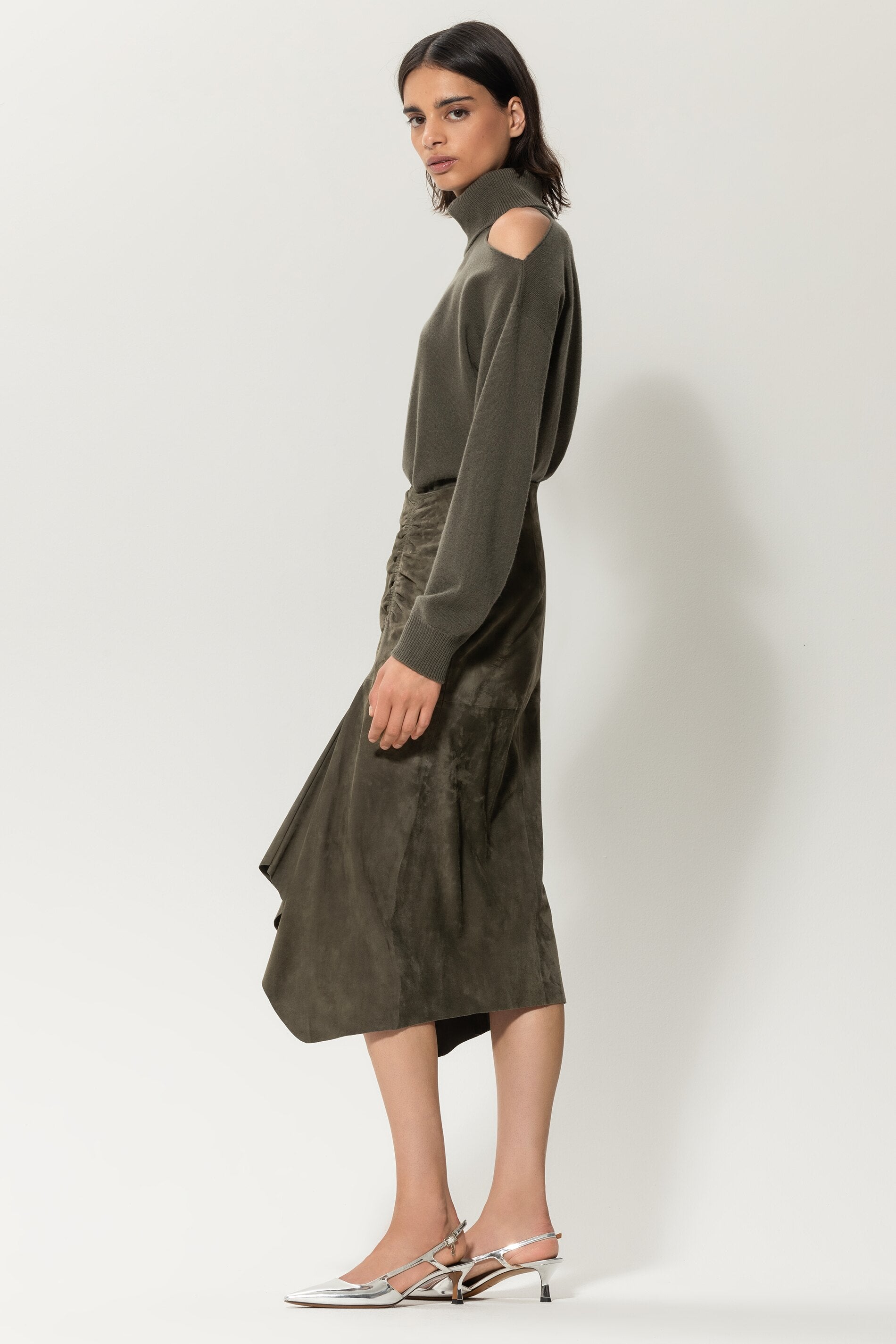 Velours-Midirock - greyish khaki - Standard | Model Rück