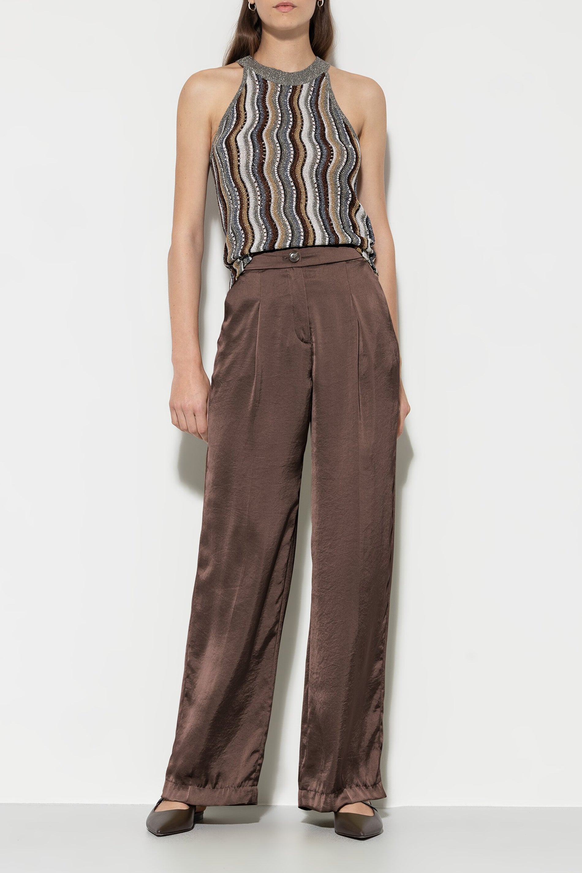 Wideleg-Pants mit Bundfalten - nougat - Standard | Model Seite