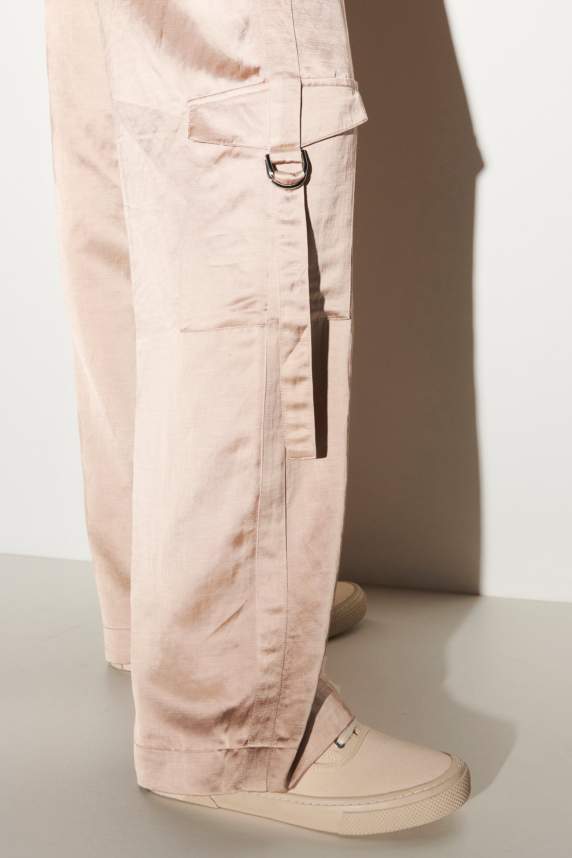 Wideleg-Pants aus Leinen-Mix - cashew - Standard | Artikel Front
