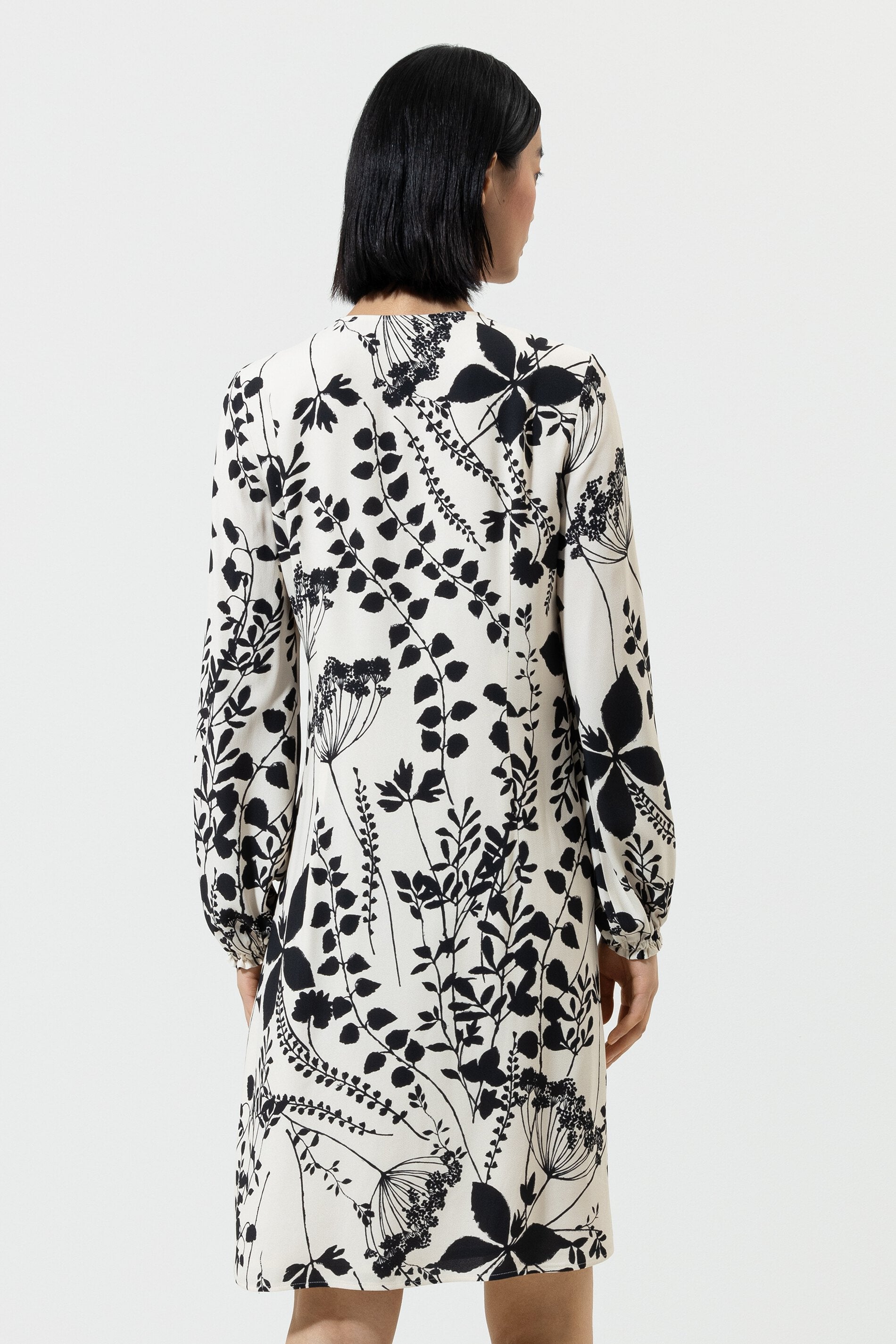 Minikleid mit Herbarium-Print - multi - Standard | Model Detail