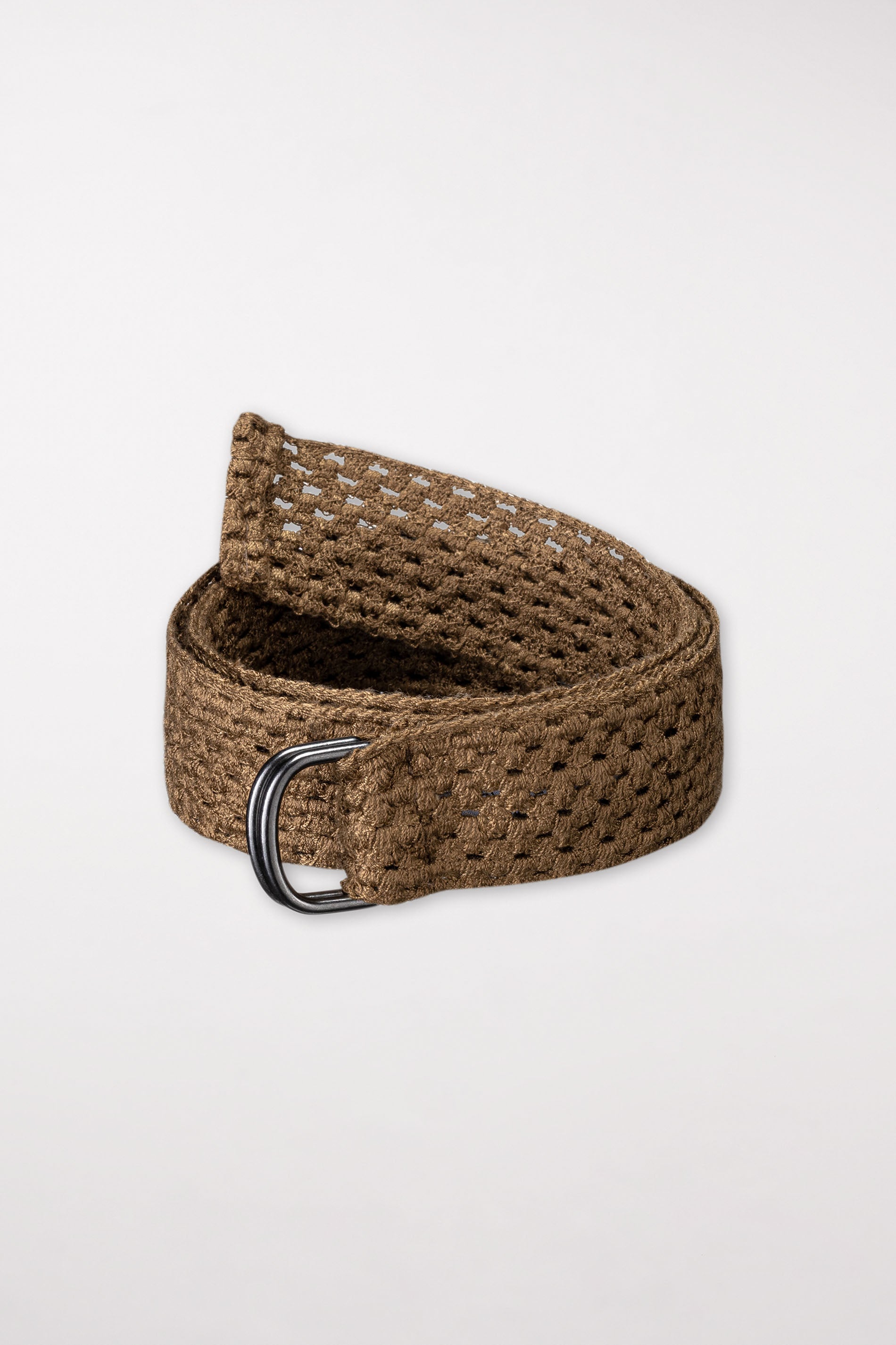 Gürtel mit Lochstruktur - tobacco - Standard | Model Front